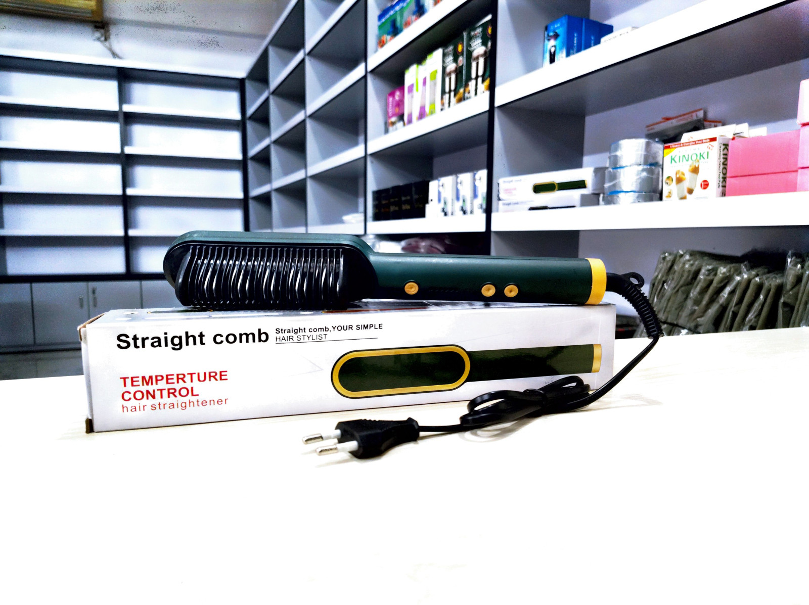 Hair straightener